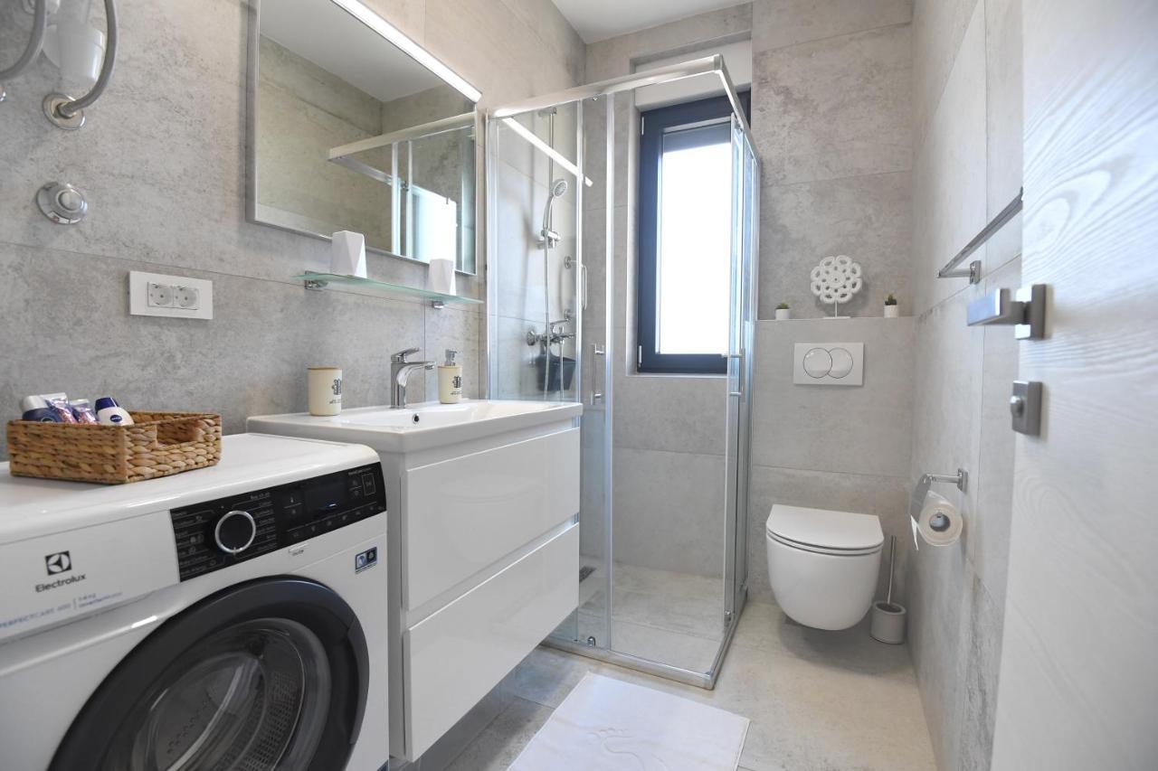 Apartment Maritimo Zadar Exterior foto